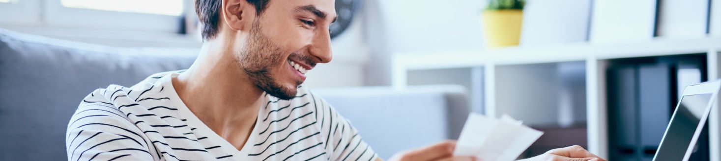 8 Ways To Save Money On Your Monthly Expenses